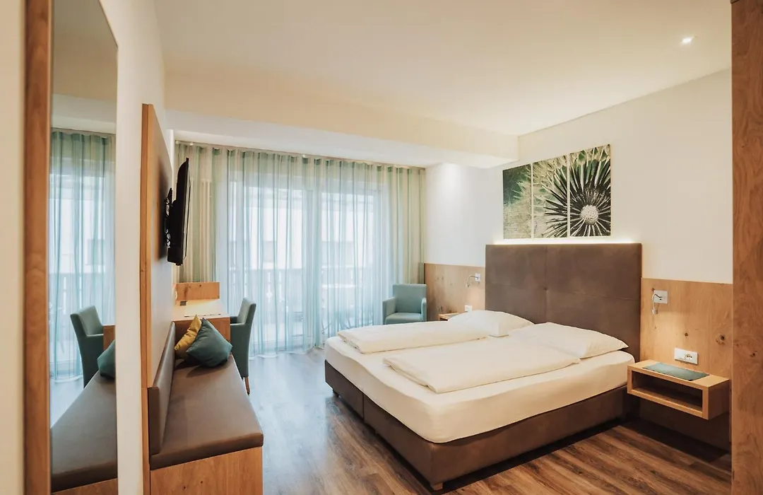 Hotel Roemerrast-1